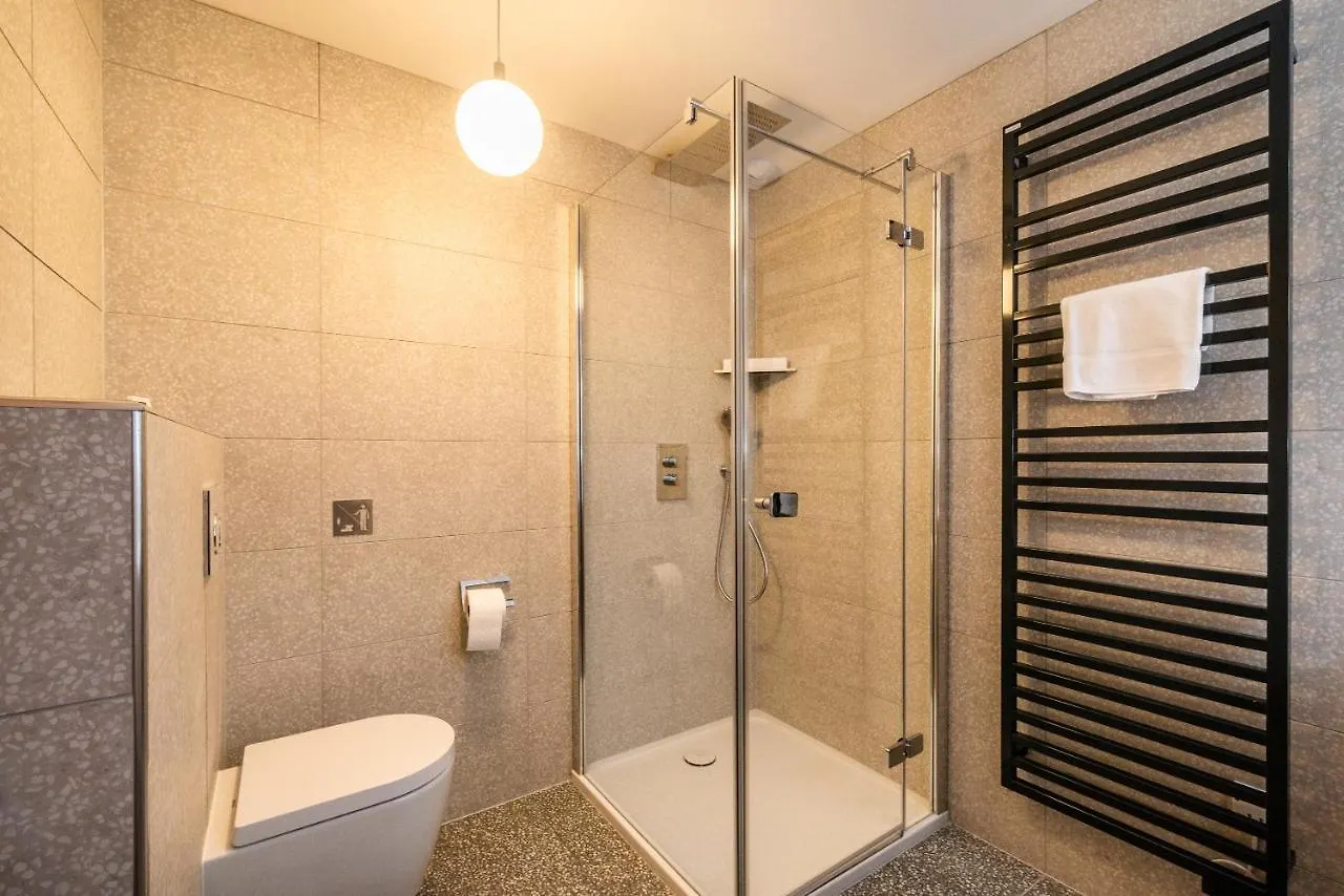 Chalet Cipolin Morzine - By Emerald Stay La Cote d'Arbroz 0*,